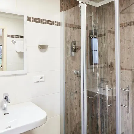 Landgasthof & Jossatal Hotel 3*